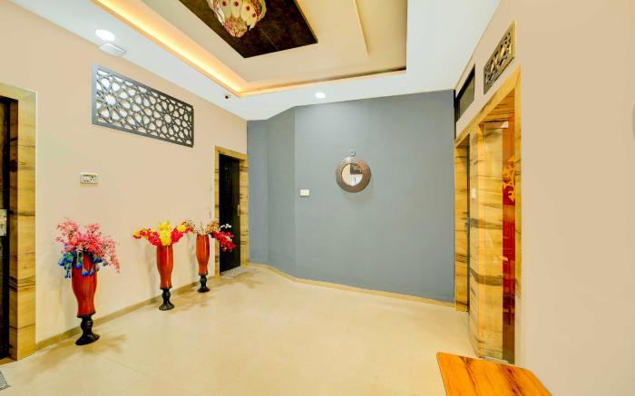 Hotel O Vrindavan Palace Colony