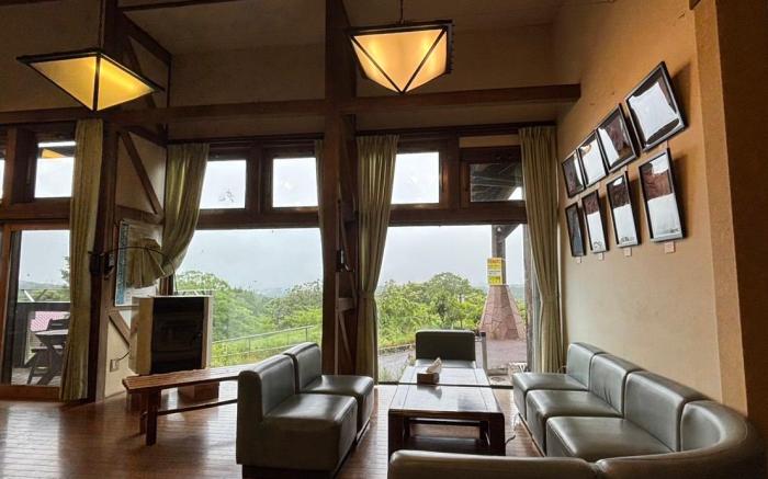 Iwaki Village Onigajo