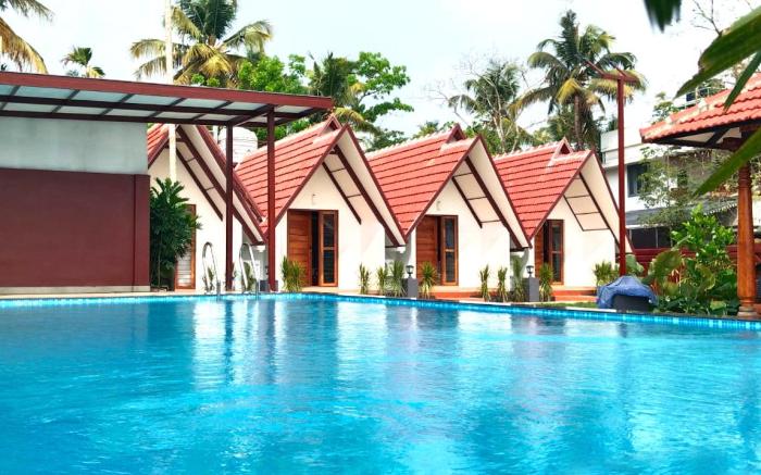 Dhruv Heritage Lake Resort Cherai