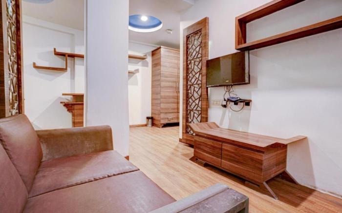 Hotel Shubham Suites