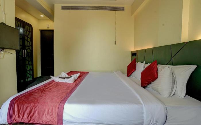 Hotel Shubham Suites