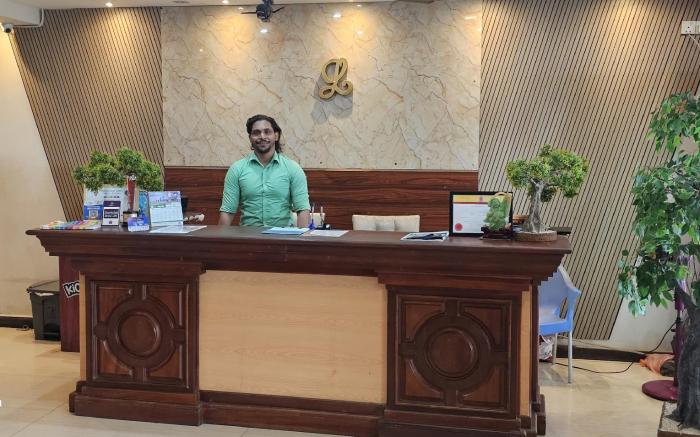 Lazaani Hotel