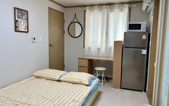 c[대구 경산스테이 one]최대4인 /무료주차/경산역5분거리/취사가능/넷플릭스/대구스타디움