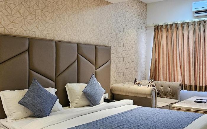 PUNYAH HOTEL AND RESORT , INDORE