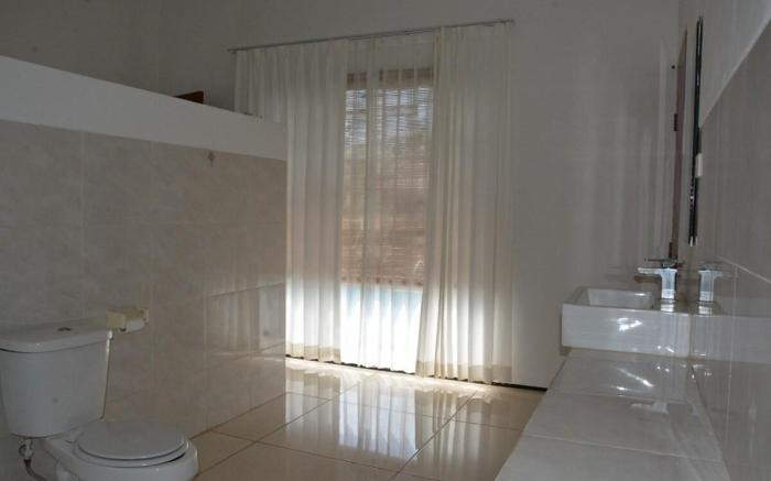 Lovina villa cinta
