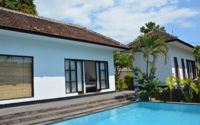 Lovina villa cinta