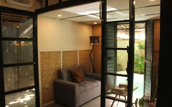 Kamia Tiny Rest House