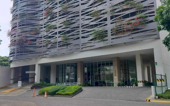 Calyx Residences 
