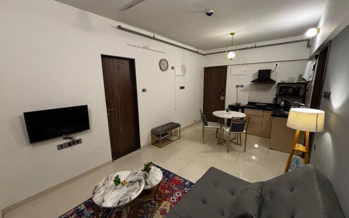 Touch Of Grey- 1Bhk W 2BL & 12FL