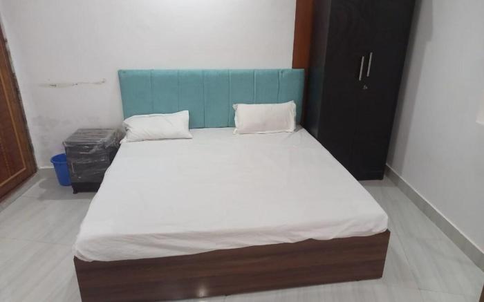 Ramesht paying guest house