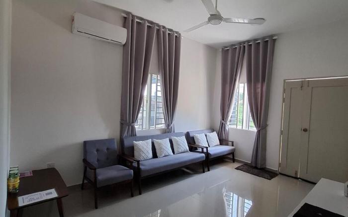 D'Impian Umbai Homestay [Pool | EPL | PS4 | BBQ]