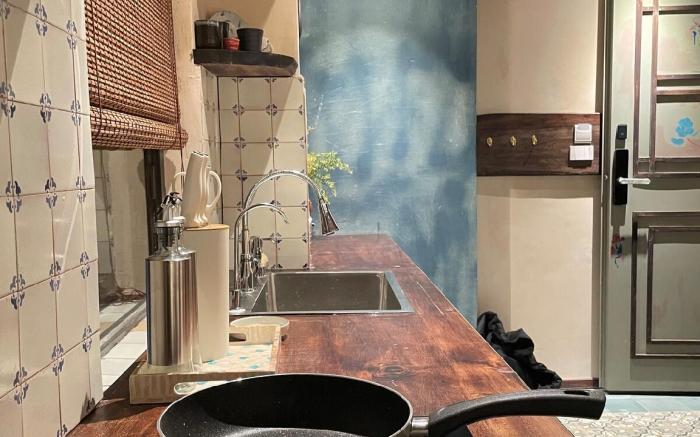 3. Central Haven 1BR W/Projector+Wifi+Tub