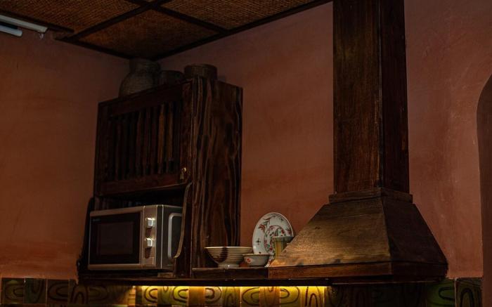 2. Stylish Old Quarter Condo W/Bathtub+Netflix