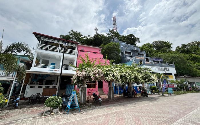 Pink Ocean Diving Resort Sabang Puerto Galera