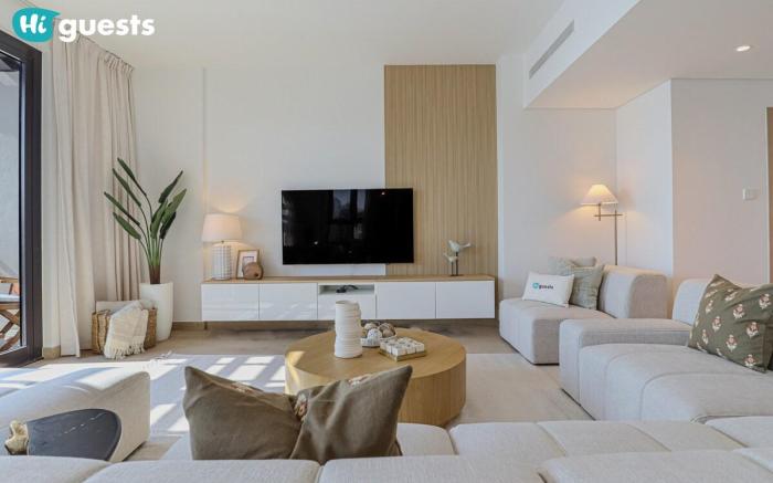 Beachfront Living Stunning 4 BR with Maid's Room