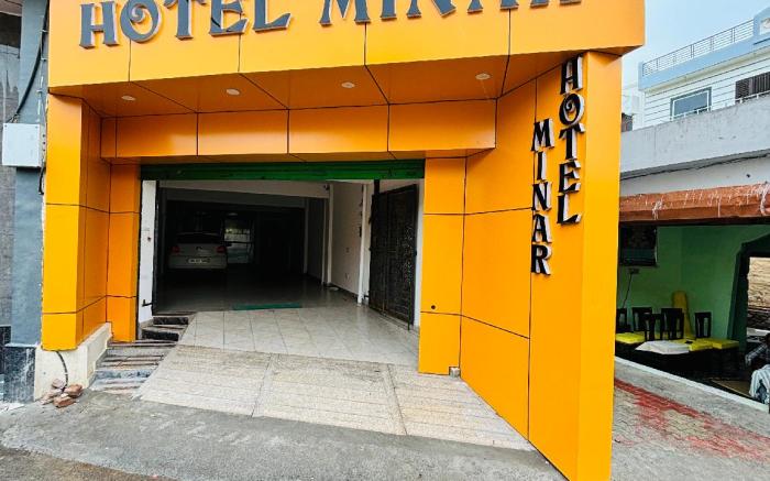 Hotel Minar