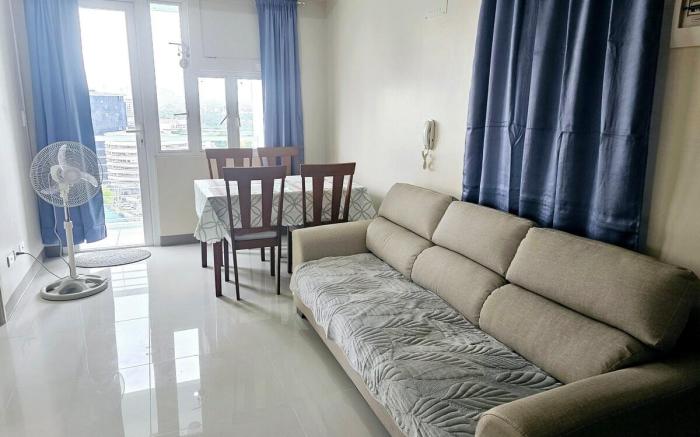 Suntrust Manila Condo 2 Bedrooms, 2 Balconies