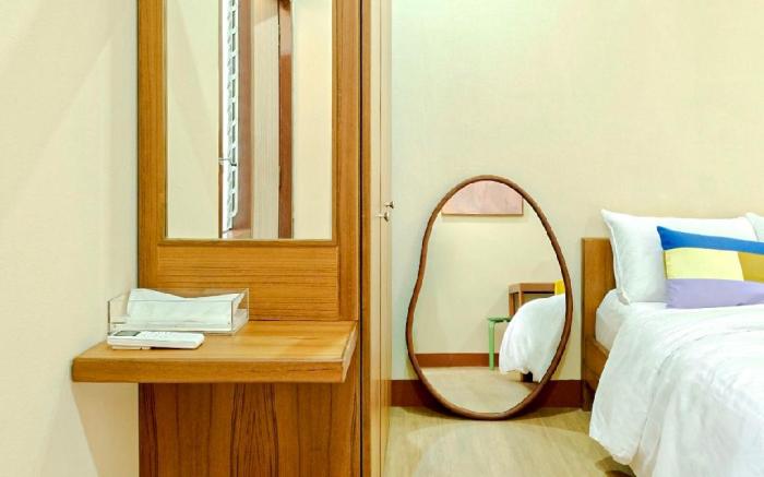 Thongpoon Apartment (Room306)