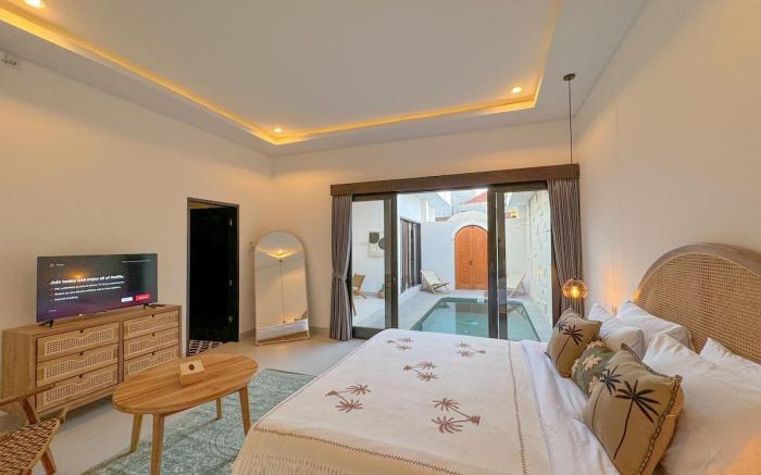 NEW! 2BR Villa w/ Pool & Hi-Speed WIFI in Canggu
