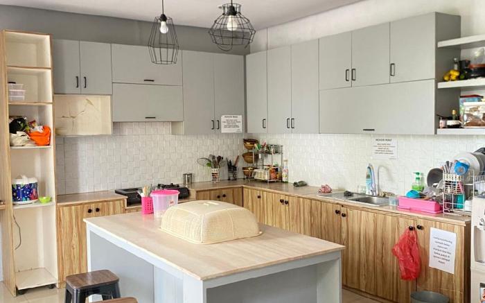 21 Residence Guesthouse Syariah @MRT Haji Nawi