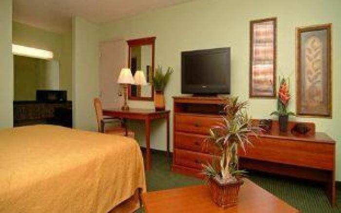 Simple Rewards Inn