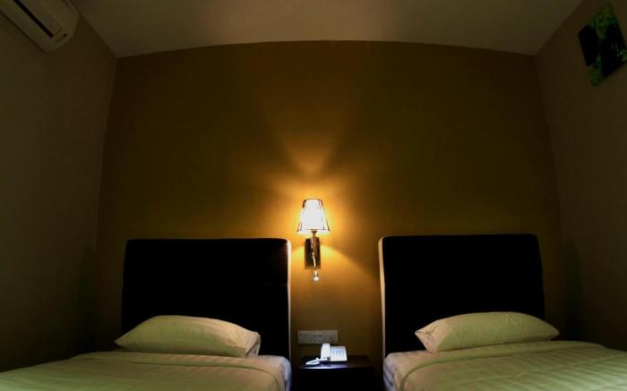 Ayer Hitam Hotel