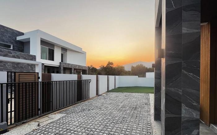 De Flourishing Hill Escape #2