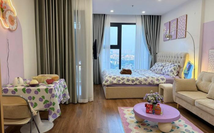 Lakeview suite - Free pool & private gym in Hanoi