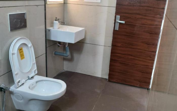 Queens Suite Rooms