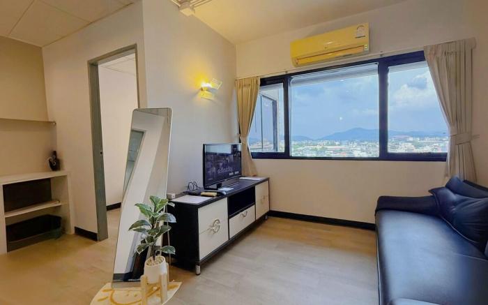 Modern Loft Family Suite (5 mins to Lee garden)
