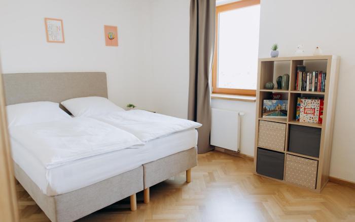 FamilyVilla, new 4 Luxury Big Apartments, parking