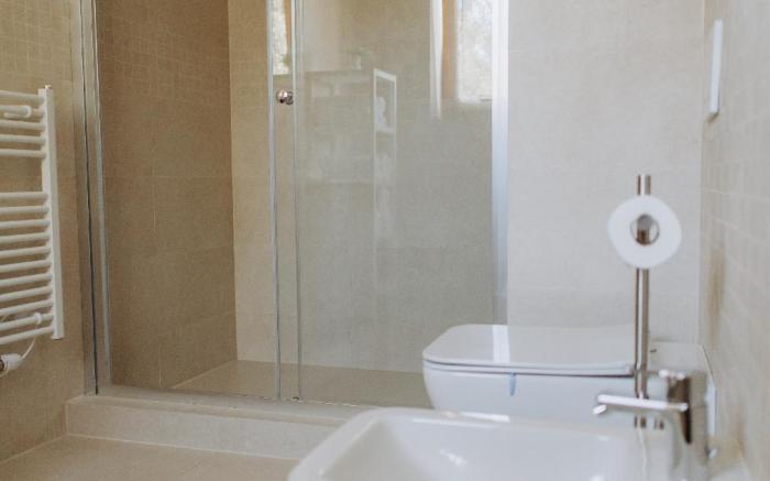 FamilyVilla, new 4 Luxury Big Apartments, parking