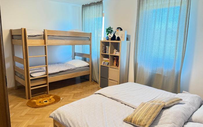 FamilyVilla, new 4 Luxury Big Apartments, parking