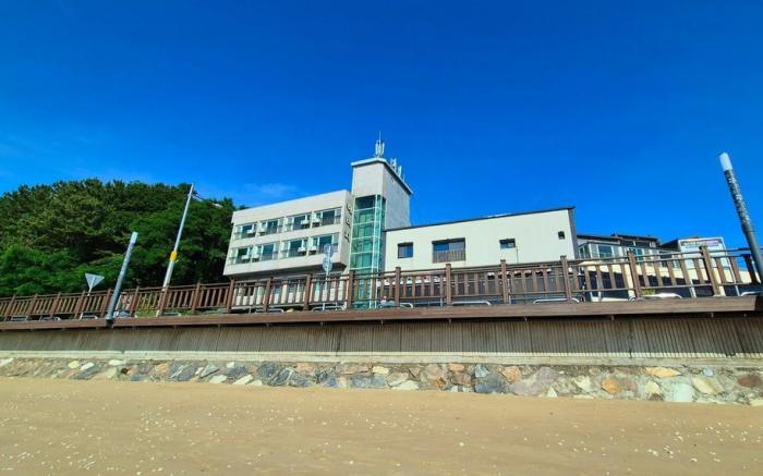 Yeongheungdo Haevichi Pension