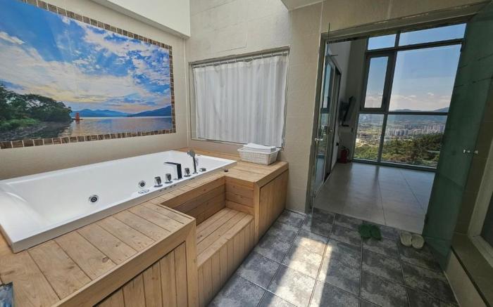 Yangpyeong Blue Hill Pension