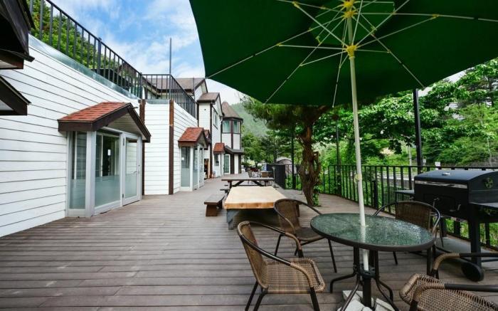 Feelstay Valley Pension