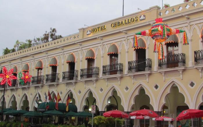 Hotel Concierge Plaza Colima
