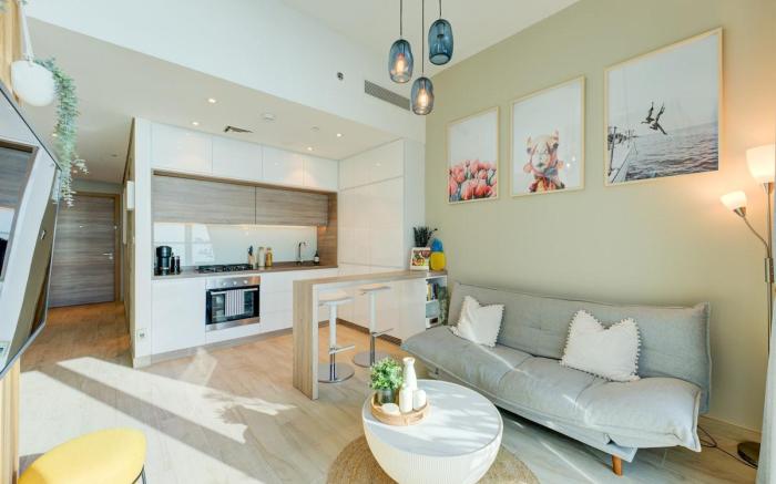 New! Stunning sea view studio | Balcony | Pool