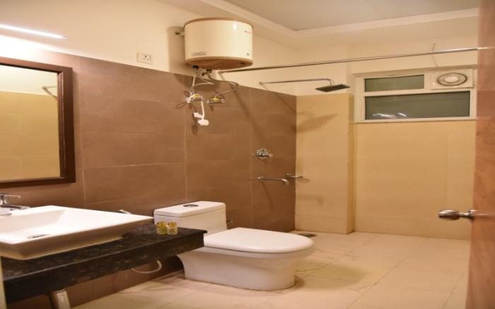 RROOMS Hotel Riddhi Grand