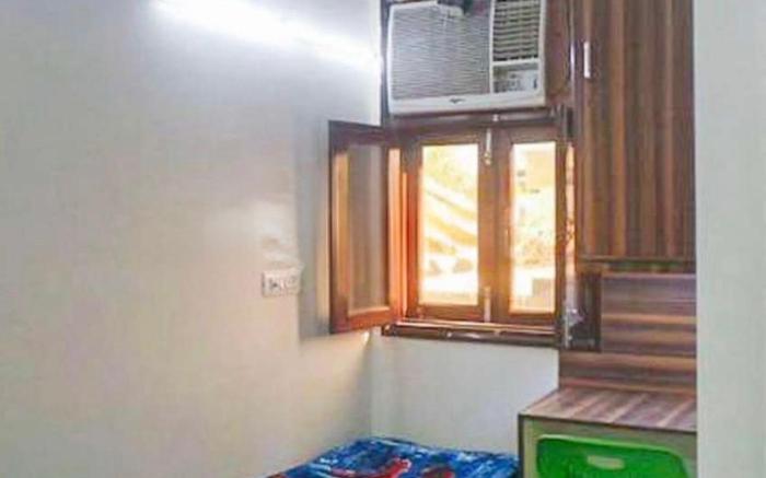 Flexibay Affordable Hostel in North Delhi