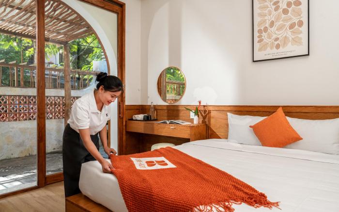 Tropical Villa | Near My Khe Beach | City Center