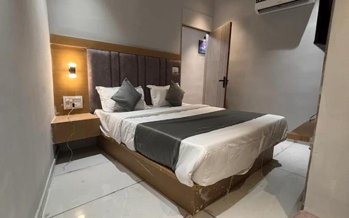 Hotel Royal Look