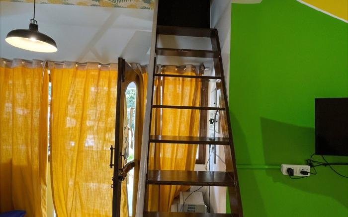 Yellow Haven 4BR Villa in Goa by Homeyhuts
