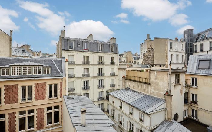 Superb AC- 2BDR Avenue Montaigne/Arc de Triomphe