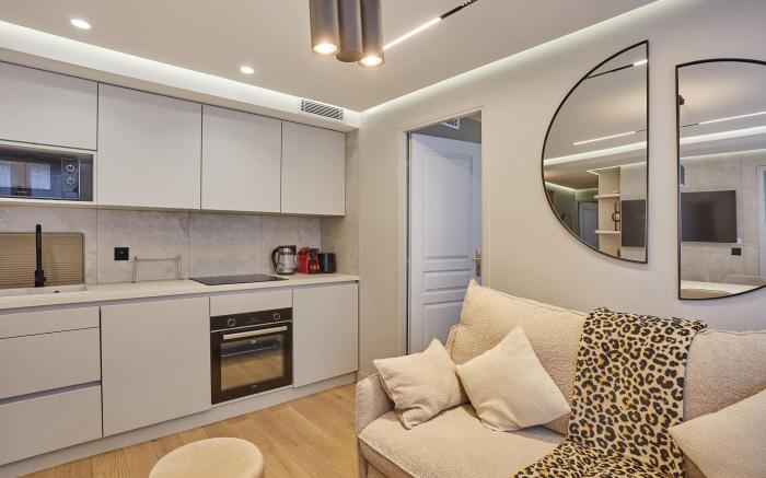 Superb AC Apartment Champs de Mars Eiffel Tower