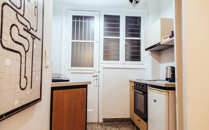 we saw athens from 2b