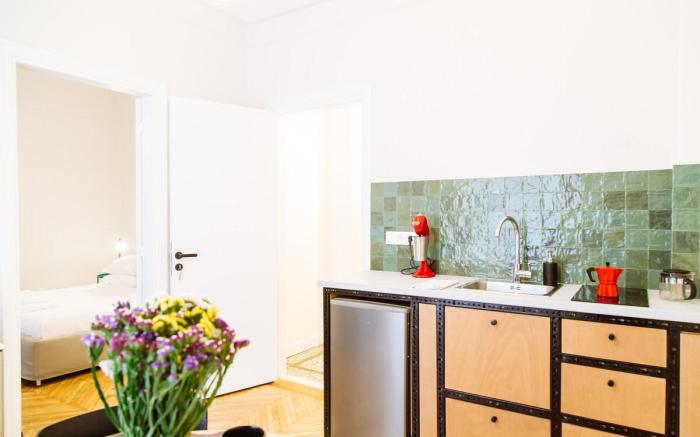 we saw athens from 2a