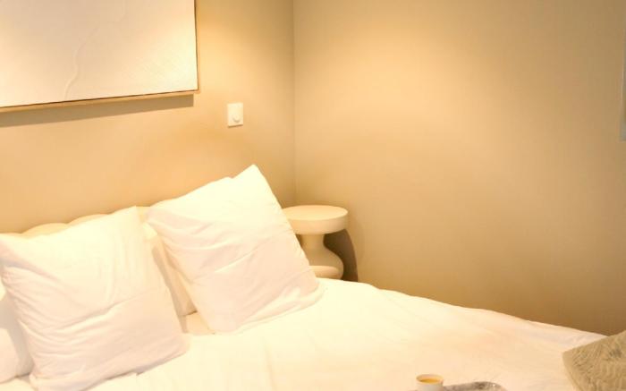 AMMG Tour Marina – Suites Signature | Vue Mer Panoramique, Jacuzzi & Design