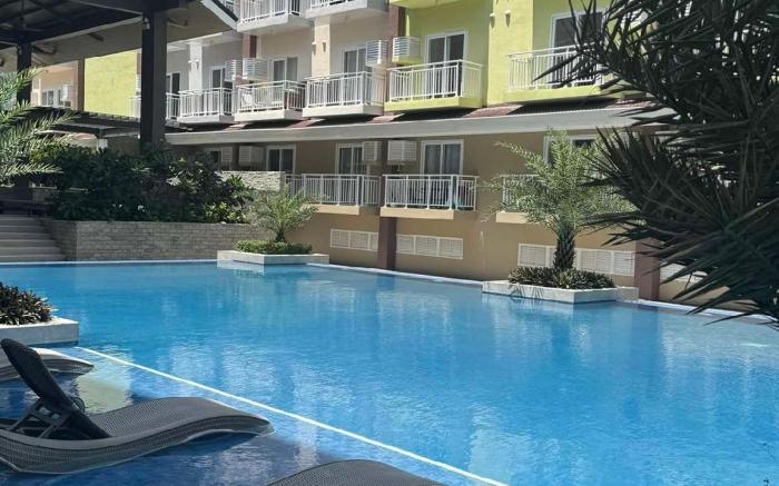 Mira's Condo unit  near Mactan Int'l airport 