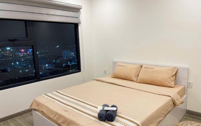 Vinhomes Grand Park 2 bedroom apartment river view